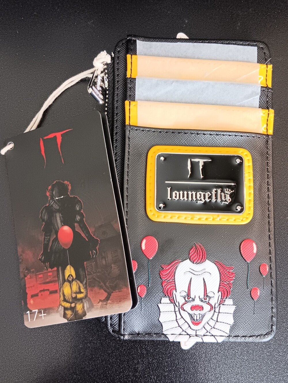 IT Pennywise Cardholder  (NWT)